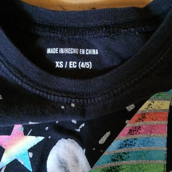 T-shirt - Picture 2 of 4